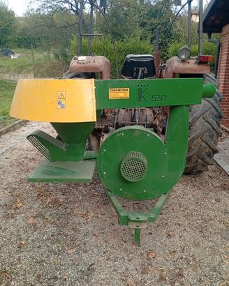 macchina raccolta nocciole 