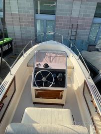 Open 6 mt rover marine