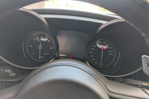 ALFA ROMEO Giulia (2016)