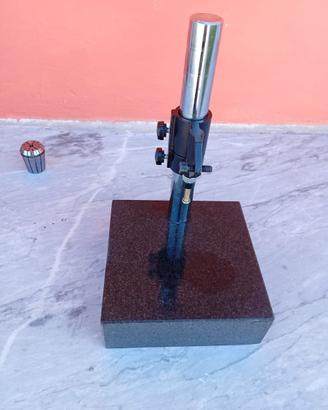 base in granito con supporto portacomparatore