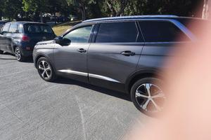 Peugeot 5008 1500bluhdi ses gt 130 cv