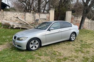 BMW 320 D 