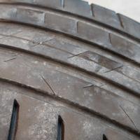 225/45-17 Vredestein 