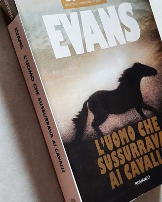 Libro L'uomo che sussurrava ai cavalli 