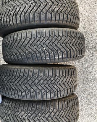 Pneumatici invernali LAUFENN 205/60R16