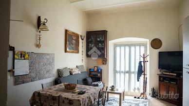 4 LOCALI A SAN COLOMBANO CERTENOLI