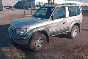 Toyota Land Cruiser kzj 90 3.0 cc