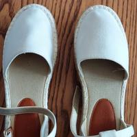 Sandali estivi panna