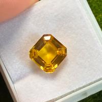 Zaffiro giallo 3.55 ct taglio Emerald certificato