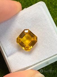 Zaffiro giallo 3.55 ct taglio Emerald certificato