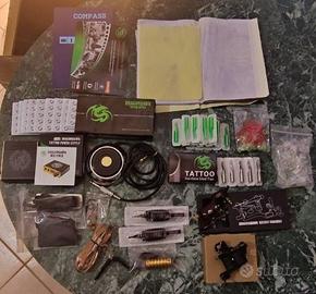 Kit per tatuaggi