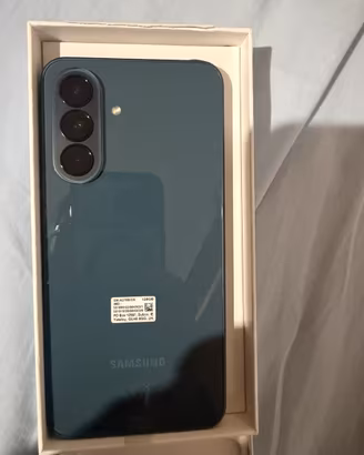 Vendersi Samsung Galaxy A37 5G 128gb (Nuovo)