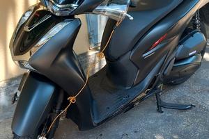 HONDA SH 150
