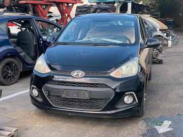 HYUNDAI I10 1.0B - ANNO 2014 - PER RICAMBI