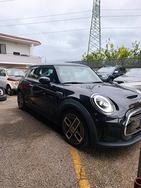 Mini Full Electric Cooper SE Yours e-tape display