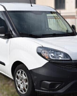 DISPONIAMO DI RICAMBI AUTO FIAT DOBLO 2018 MATERIA