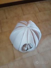 Cuccia a igloo per gatto / gattino - NUOVA