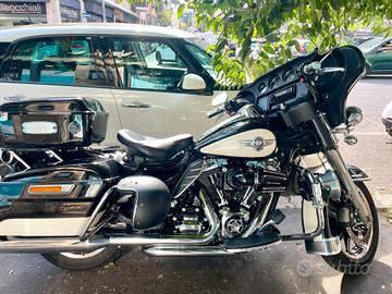 Electra glide police 2016