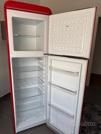Frigorifero rosso