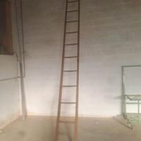 Scala a pioli in legno