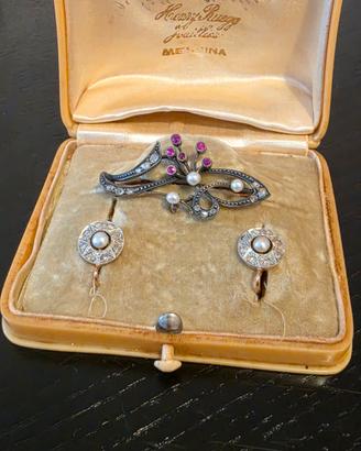 Set con Spilla stile Vittoriana e orecchini