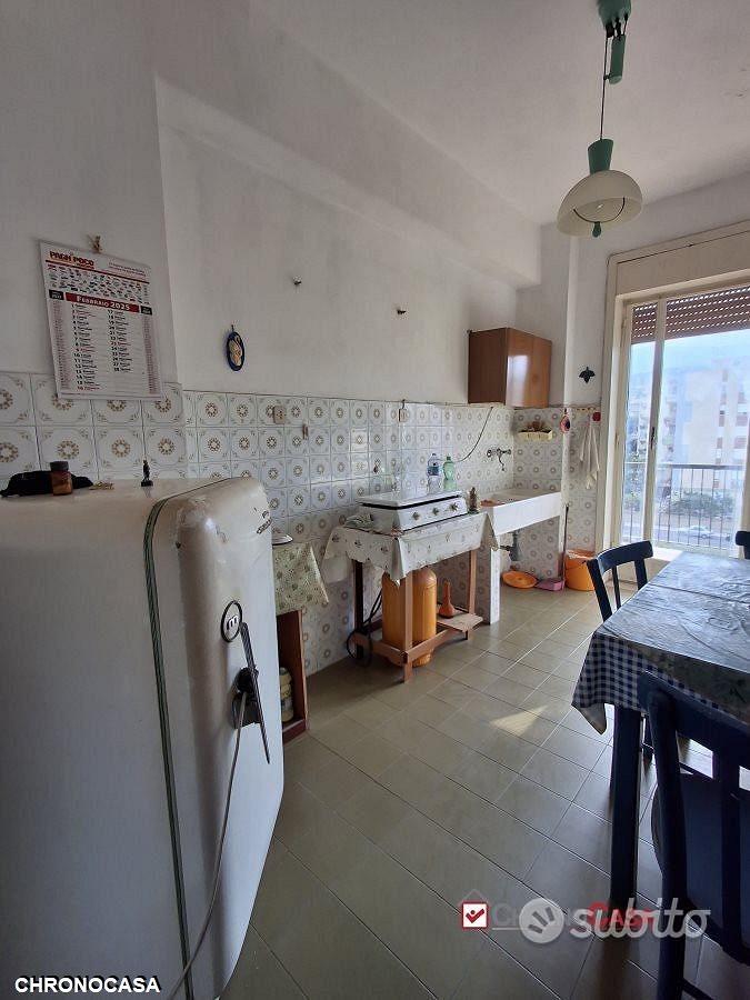Apartment in Messina, Rione Condottieri, II Circoscrizione - Altro