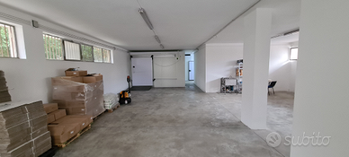Locale commerciale 200 mq cat. C2/3