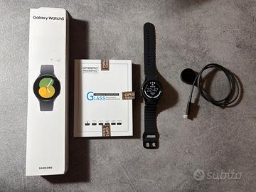 Samsung Galaxy Watch5 40mm BT Graphite