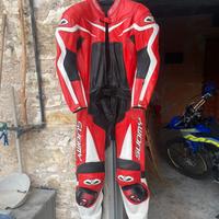 Tuta pista moto suomy