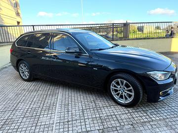 Bmw 318 touring Luxury