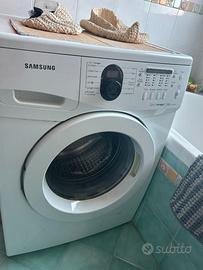LAVATRICE SAMSUNG EcoLavaggio 7.0kg modello "wf970