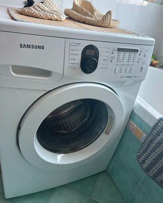 LAVATRICE SAMSUNG EcoLavaggio 7.0kg modello "wf970