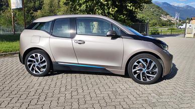 BMW i3 60 Ah full electric molto bella