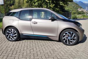 BMW i3 60 Ah full electric molto bella