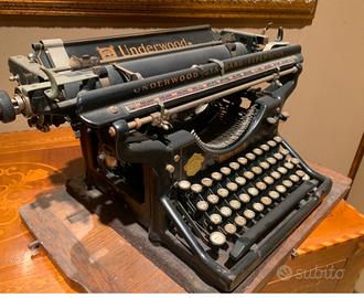 Macchina da scrivere Uderwood - ORIGINALE -