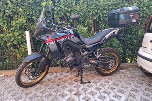 Honda Transalp 750 2025