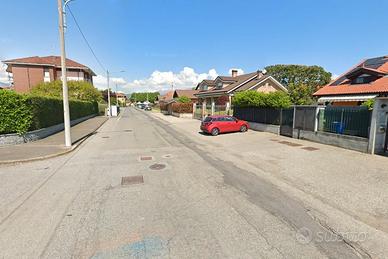 S.maurizio canavese bilocale con posto auto