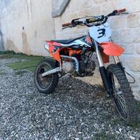 Pit bike 125