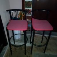 sgabello in metallo 2 pezzi uguali