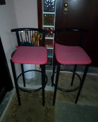 sgabello in metallo 2 pezzi uguali