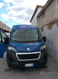 Peugeot boxer,
