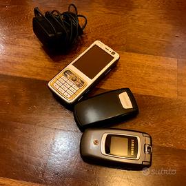 Set di 3 vintage phone da collezione/esposizione