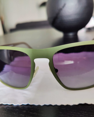 Occhiali Guess con lenti Carl Zeiss