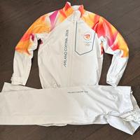 divisa da tedoforo Olimpiadi Milano cortina 2026