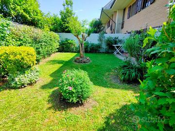 Casa indipendente di 160 m² con più di 5 locali e 