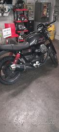 Moto guzzi v7 stone special edition
