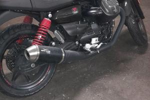 Moto guzzi v7 stone special edition