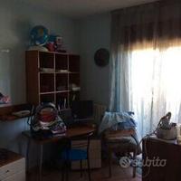 Libreria da muro in ciliegio di qualita'