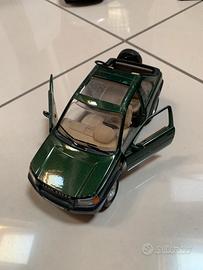 Modellino land rover freelander burago