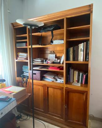 Libreria antica da ufficio